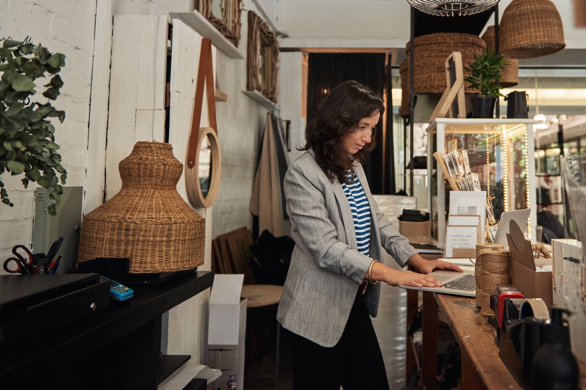 Jewelry Campaigns: All You Need To Know and Marketing Examples - Podium Effective Marketing Campaigns for Jewellery Brands